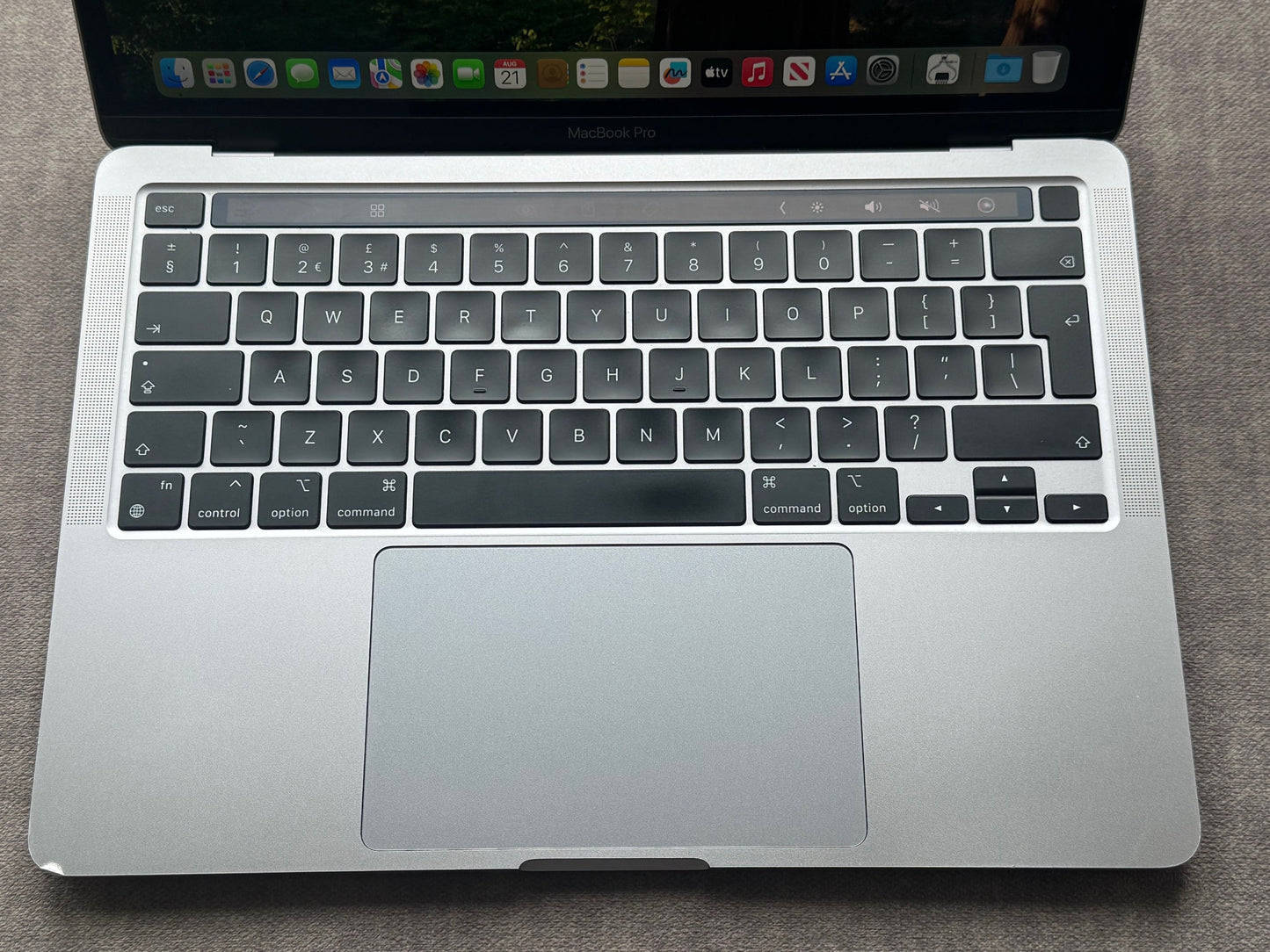 MacBook Pro 13-Inch M1 (Space Grey 2020) 8gb, 256gb Grade B