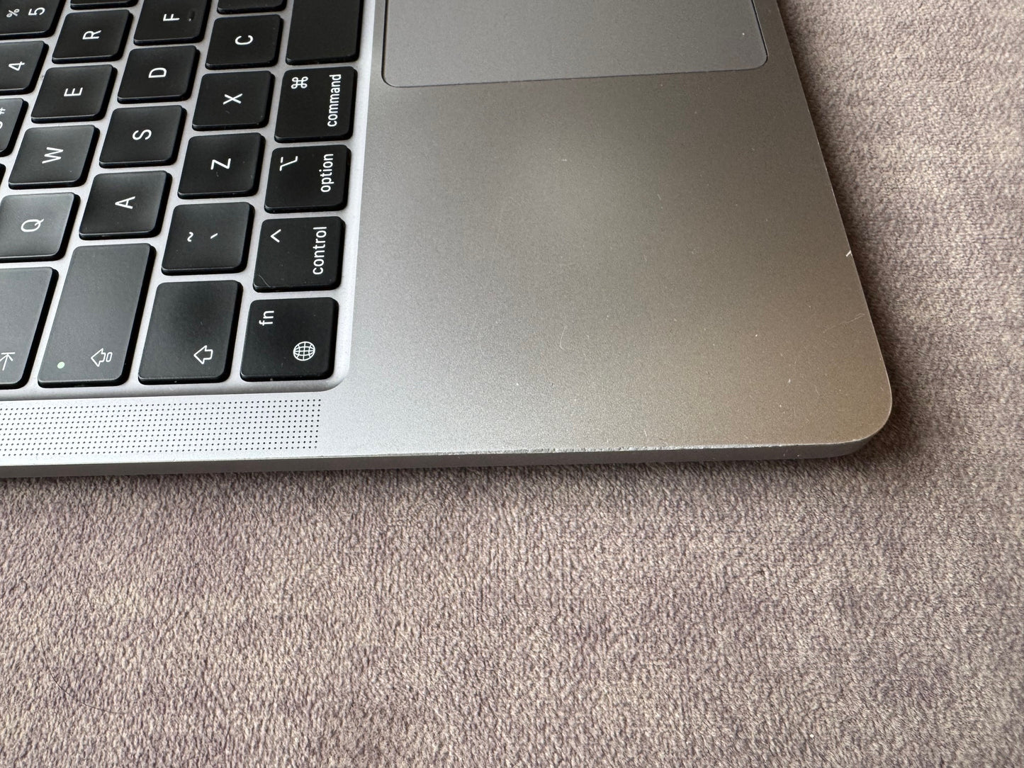 MacBook Pro 13-Inch M1 (Space Grey 2020) 8gb, 256gb Grade B