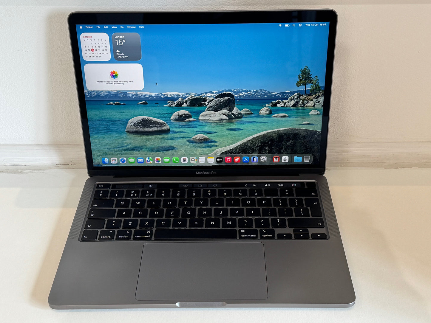 MacBook Pro 13-Inch Intel i5 2.0Ghz (Space Grey 2020), 16gb, 500GB Grade B