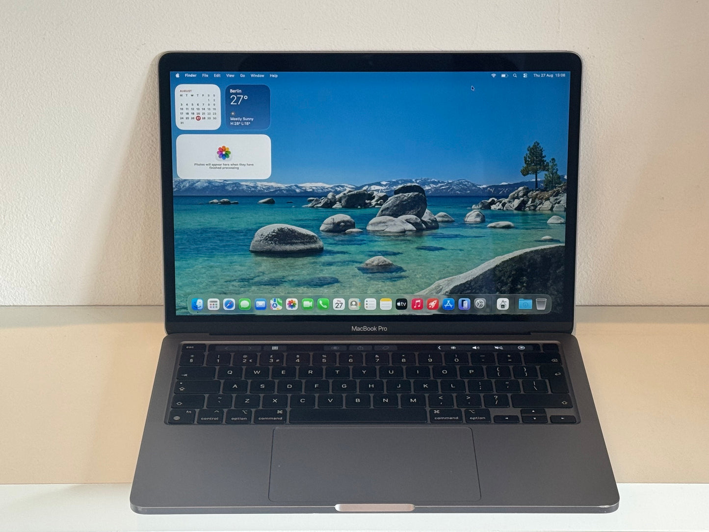 MacBook Pro 13-Inch M1 (Space Grey 2020) 16gb, 256gb Grade B