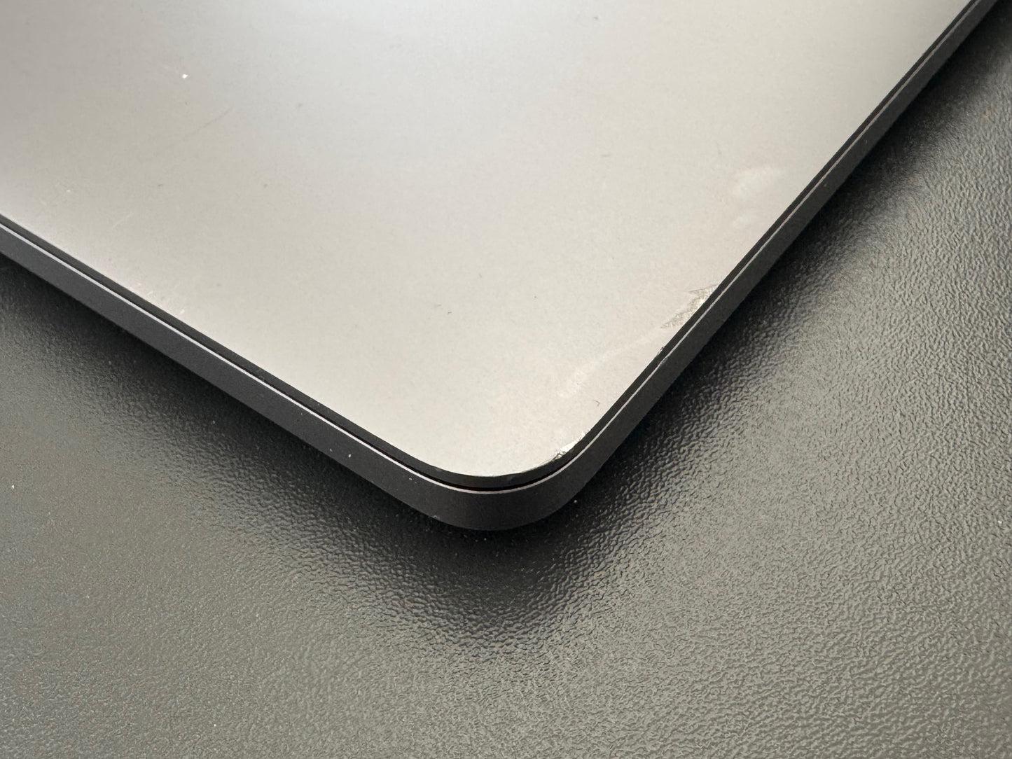 MacBook Pro 13-Inch M1 (Space Grey 2020) 8gb, 512gb - Grade B
