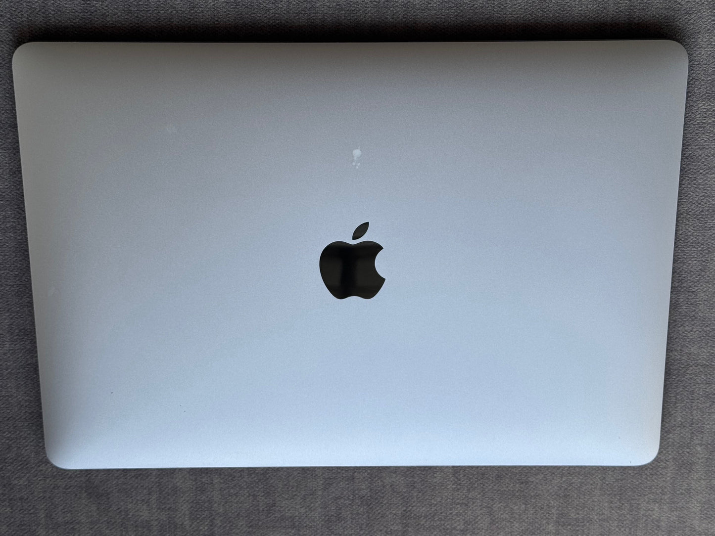 MacBook Air 13-inch M1 (Space grey 2020) 8gb, 256gb - Grade B