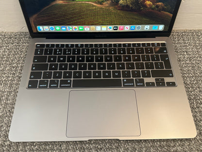 MacBook Air 13-inch Core i5 1.1GHz, 8gb, 512gb (2020) - Space Grey - Grade B