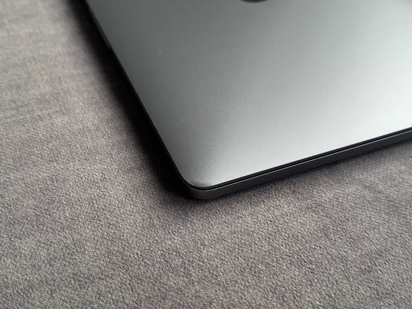 MacBook Pro 13-Inch M1 (Space Grey 2020) 8gb, 512GB Grade B