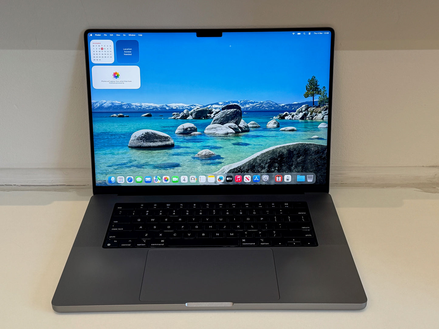 Apple MacBook Pro 16-Inch M1 Pro (Space Grey 2021) 16gb, 512GB Grade B