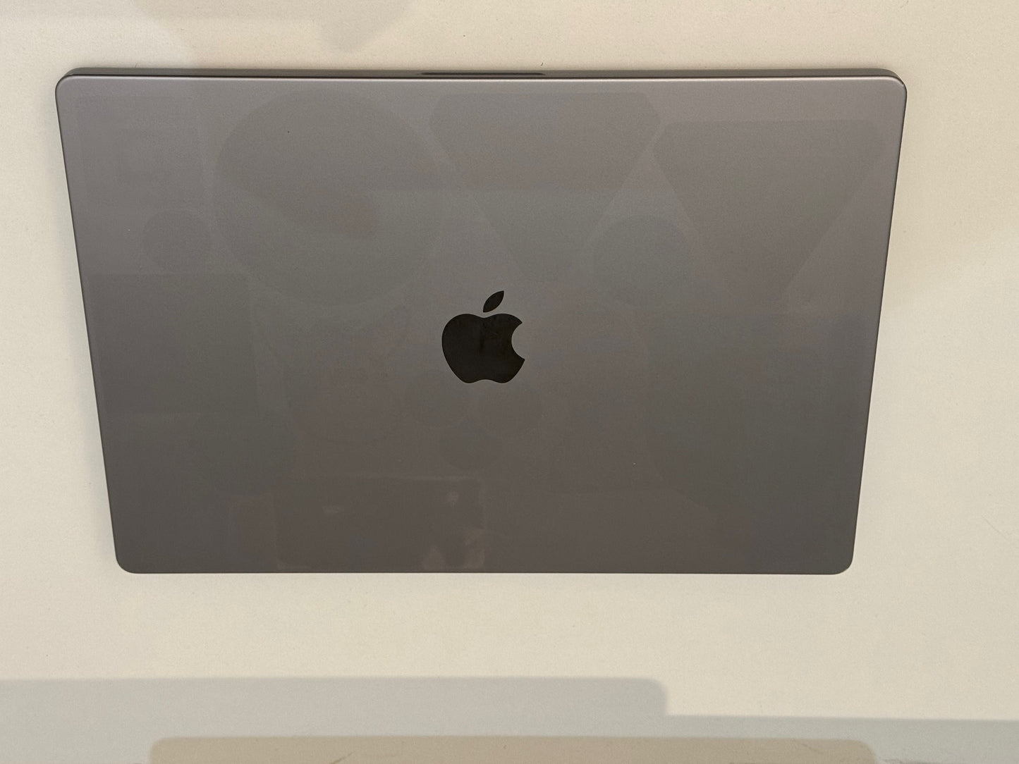 Apple MacBook Pro 16-Inch M1 Pro (Space Grey 2021) 16gb, 512GB Grade B