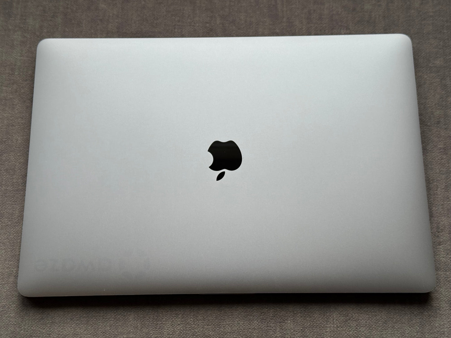 MacBook Pro 16-Inch 8 Core i9 2.4Ghz, 32gb, 1TB (Touchbar, 2019)