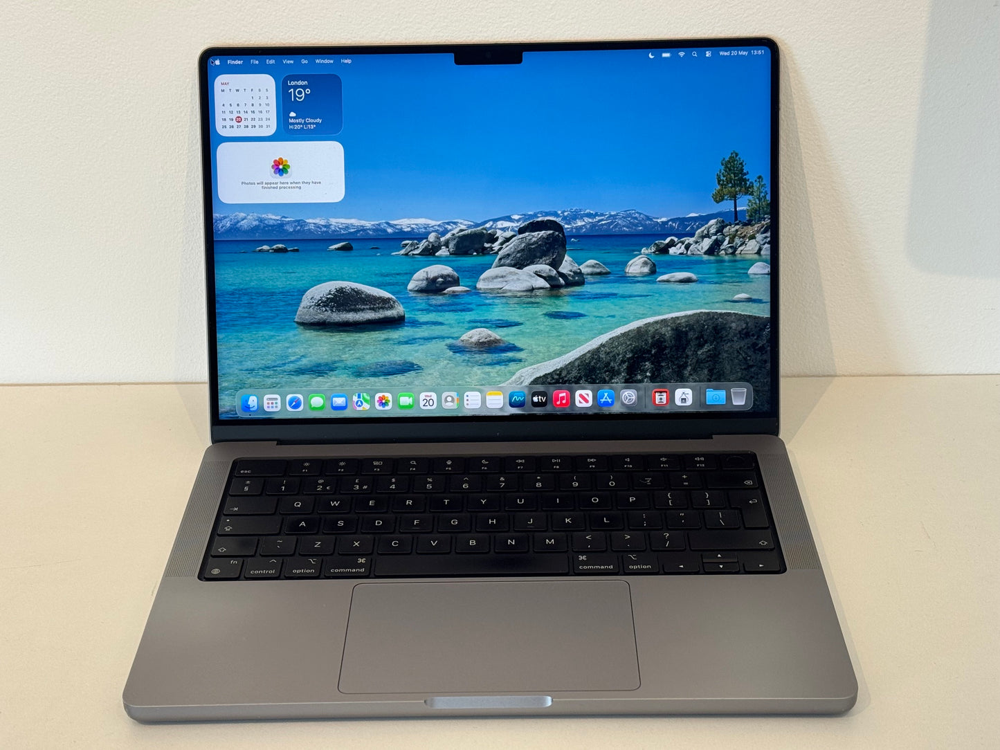 MacBook Pro 14-Inch M1 Pro (Space Grey 2021) 16gb, 512gb Grade B