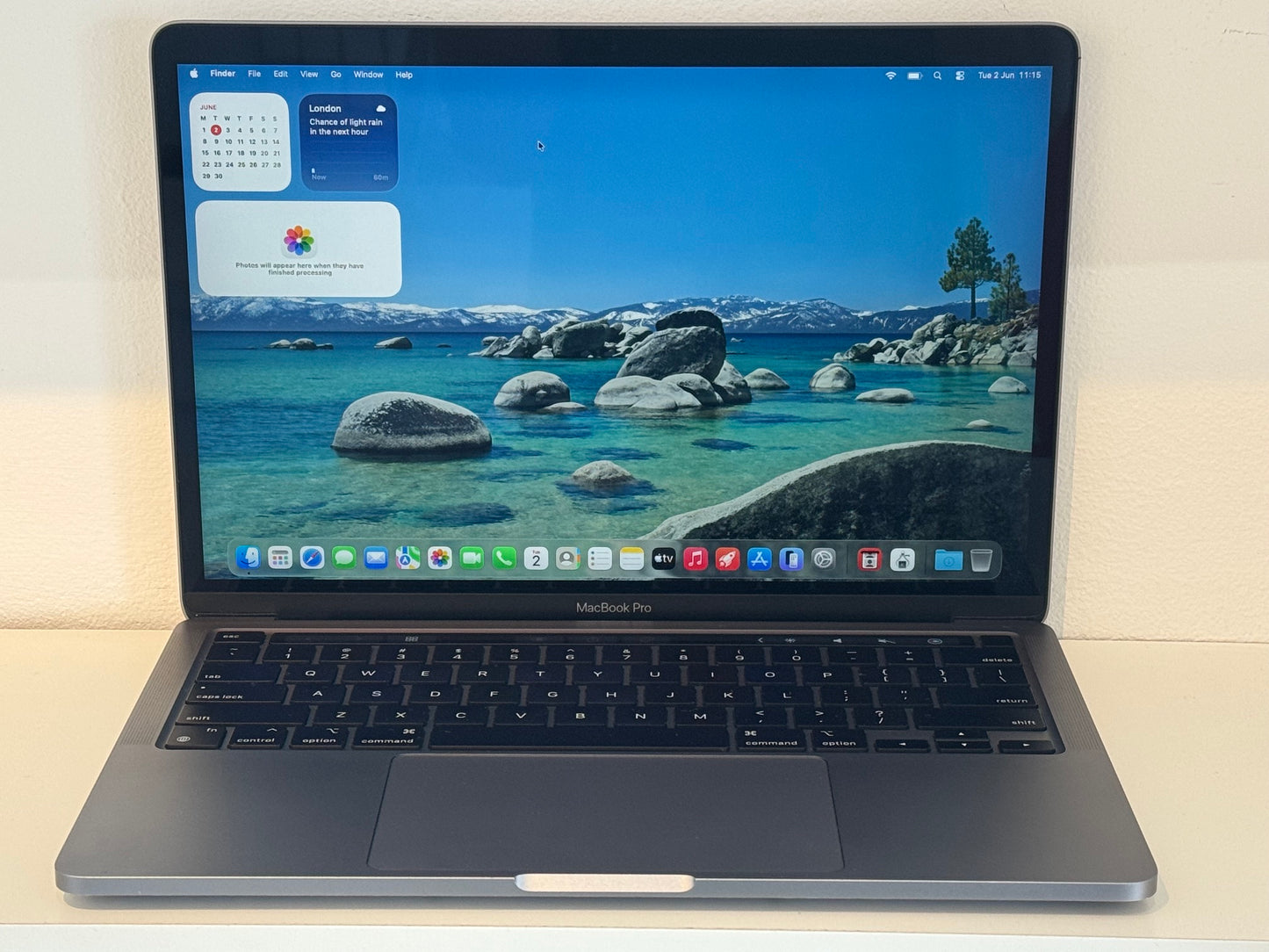 MacBook Pro 13-Inch M1 (Space Grey 2020) 16gb, 256GB Grade B