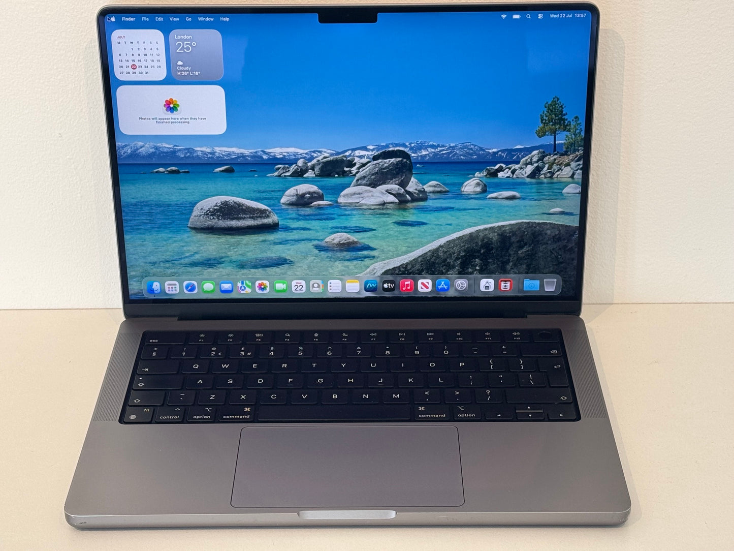 MacBook Pro 14-Inch M1 Pro (Space Grey 2021) 16gb, 512gb Grade B