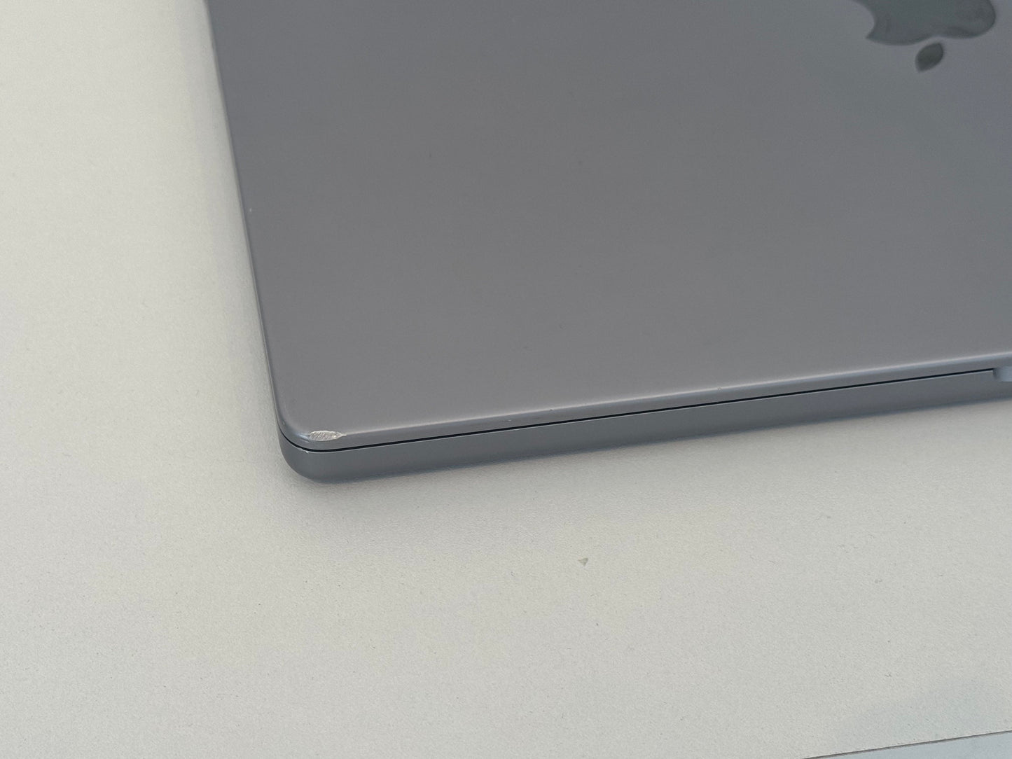 Apple MacBook Pro 16-Inch M1 Pro (Space Grey 2021) 16gb, 512GB