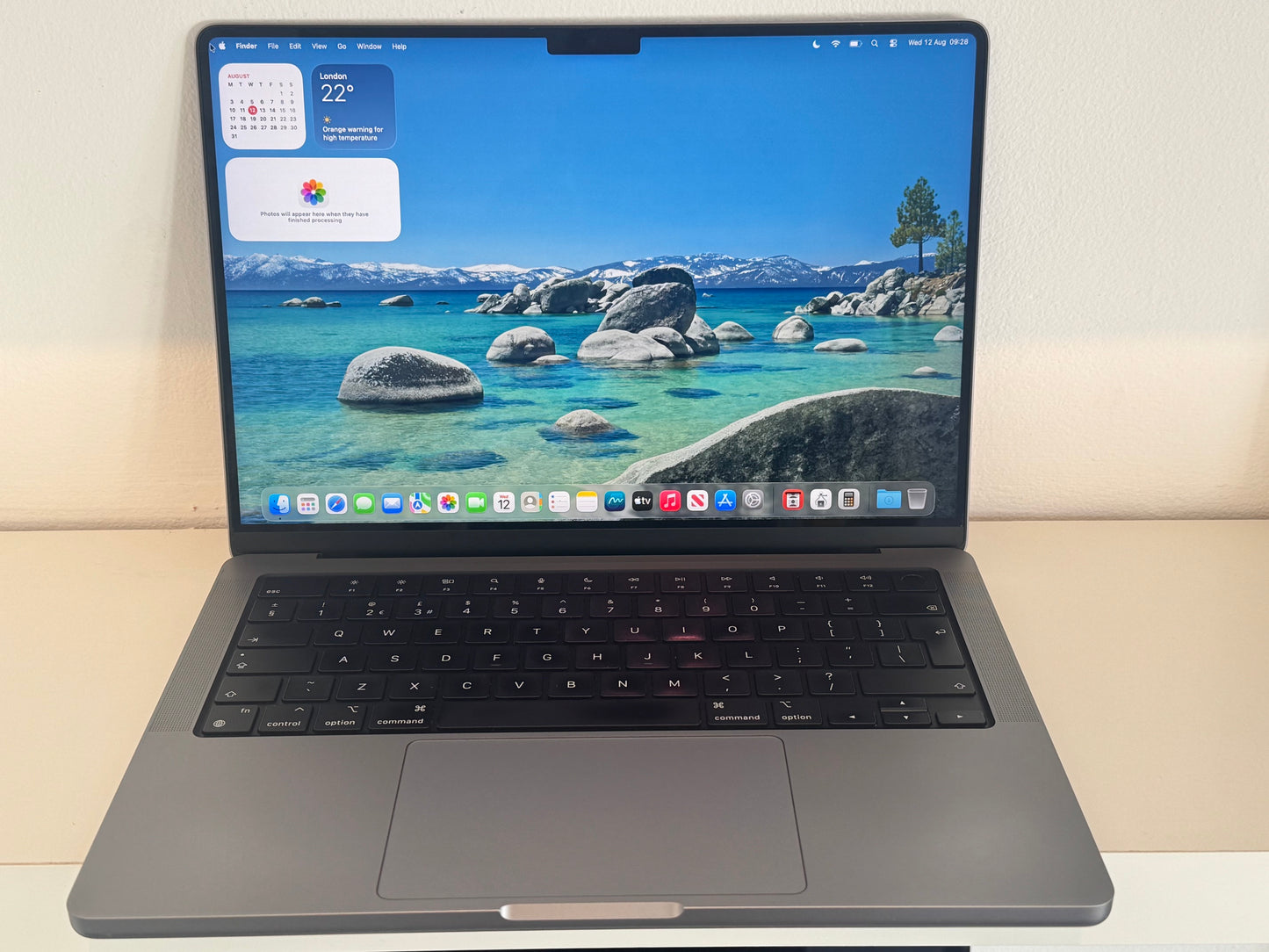 MacBook Pro 14-Inch M1 Pro (Space Grey 2021) 16gb, 512gb Grade B