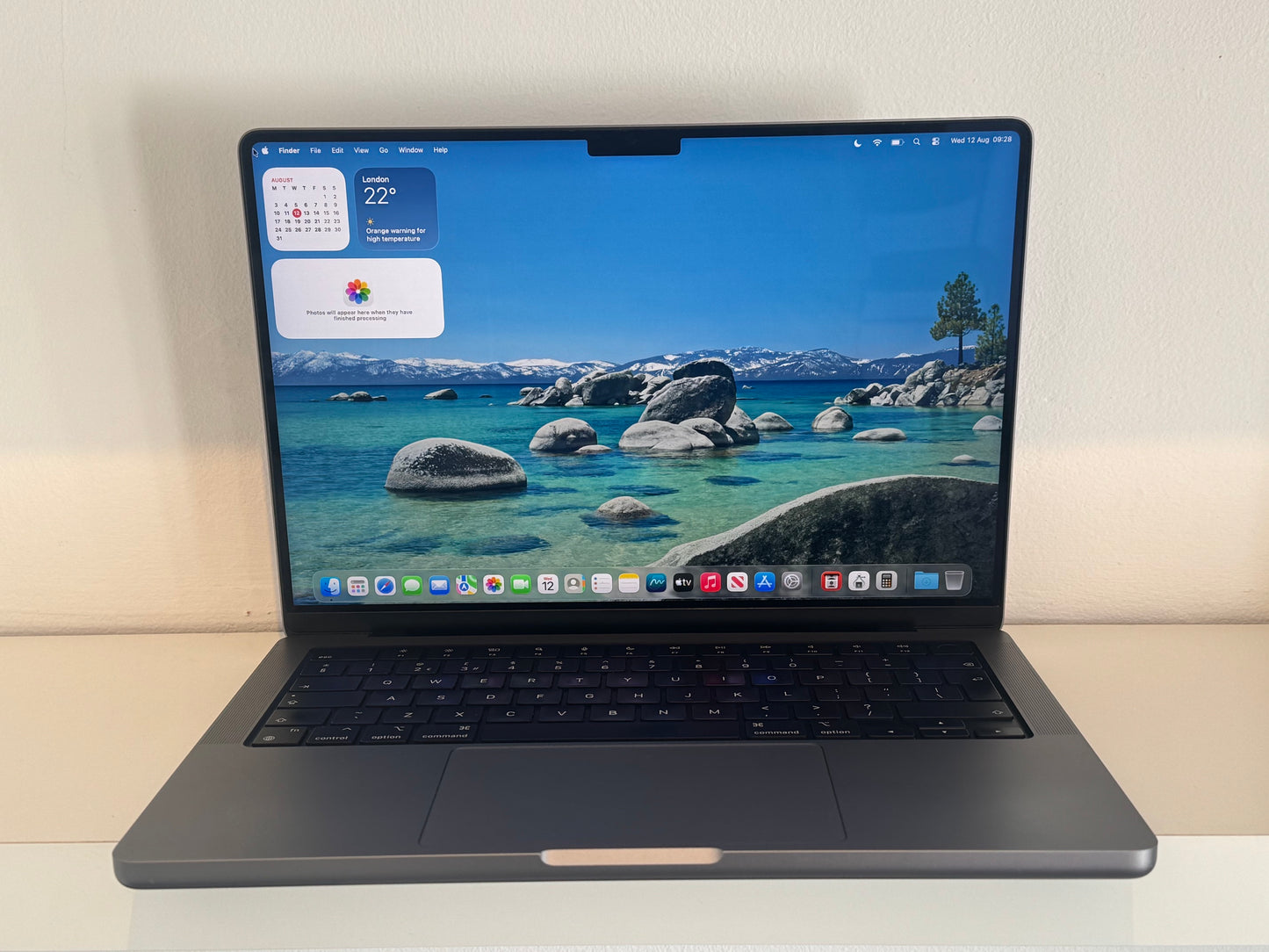 MacBook Pro 14-Inch M1 Pro (Space Grey 2021) 16gb, 512gb Grade B