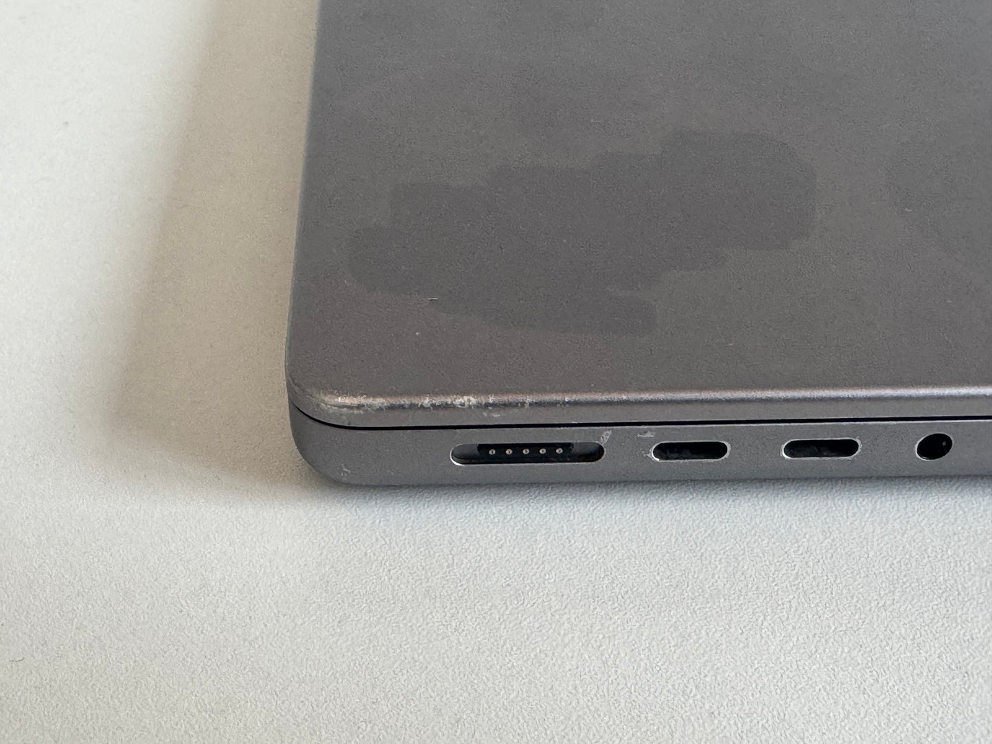 MacBook Pro 14-Inch M1 Pro (Space Grey 2021) 16gb, 512gb Grade B