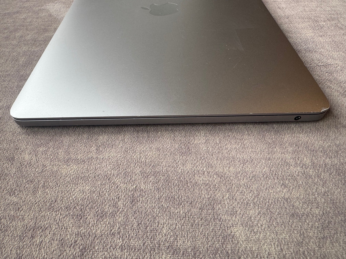 MacBook Pro M2 13-inch (Space Grey 2022) 8gb 512gb