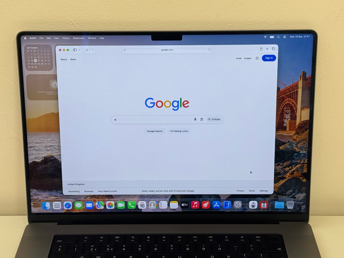 Apple MacBook Pro 16-Inch M1 Pro (Space Grey 2021) 32gb, 512GB Grade B (Copy)