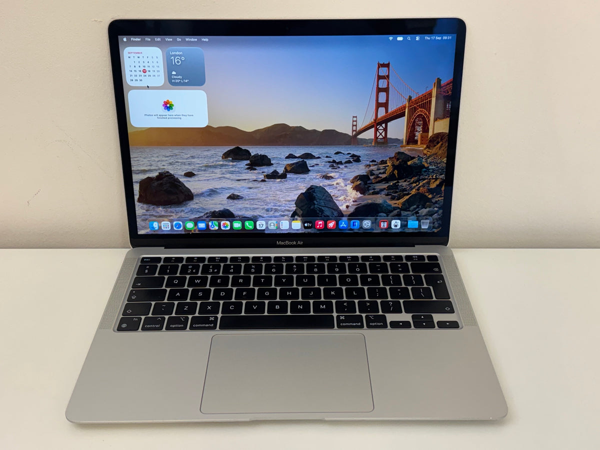 MacBook Air 13-inch M1 (Silver 2020) 8gb, 256gb Grade B