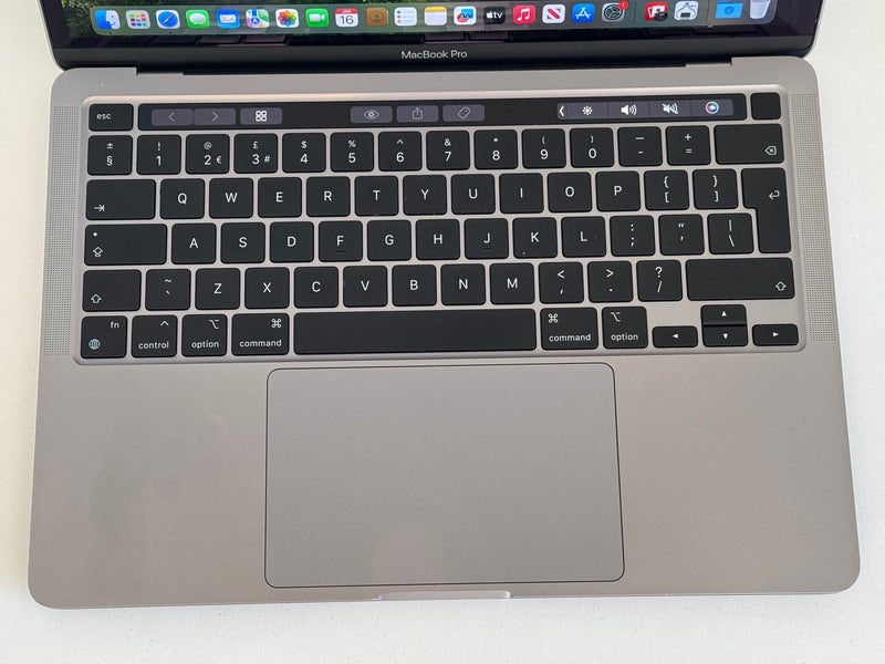 MacBook Pro 16-Inch 8 Core i9 2.4Ghz, 32gb, 512gb (touchbar, 2019) - GRADE B