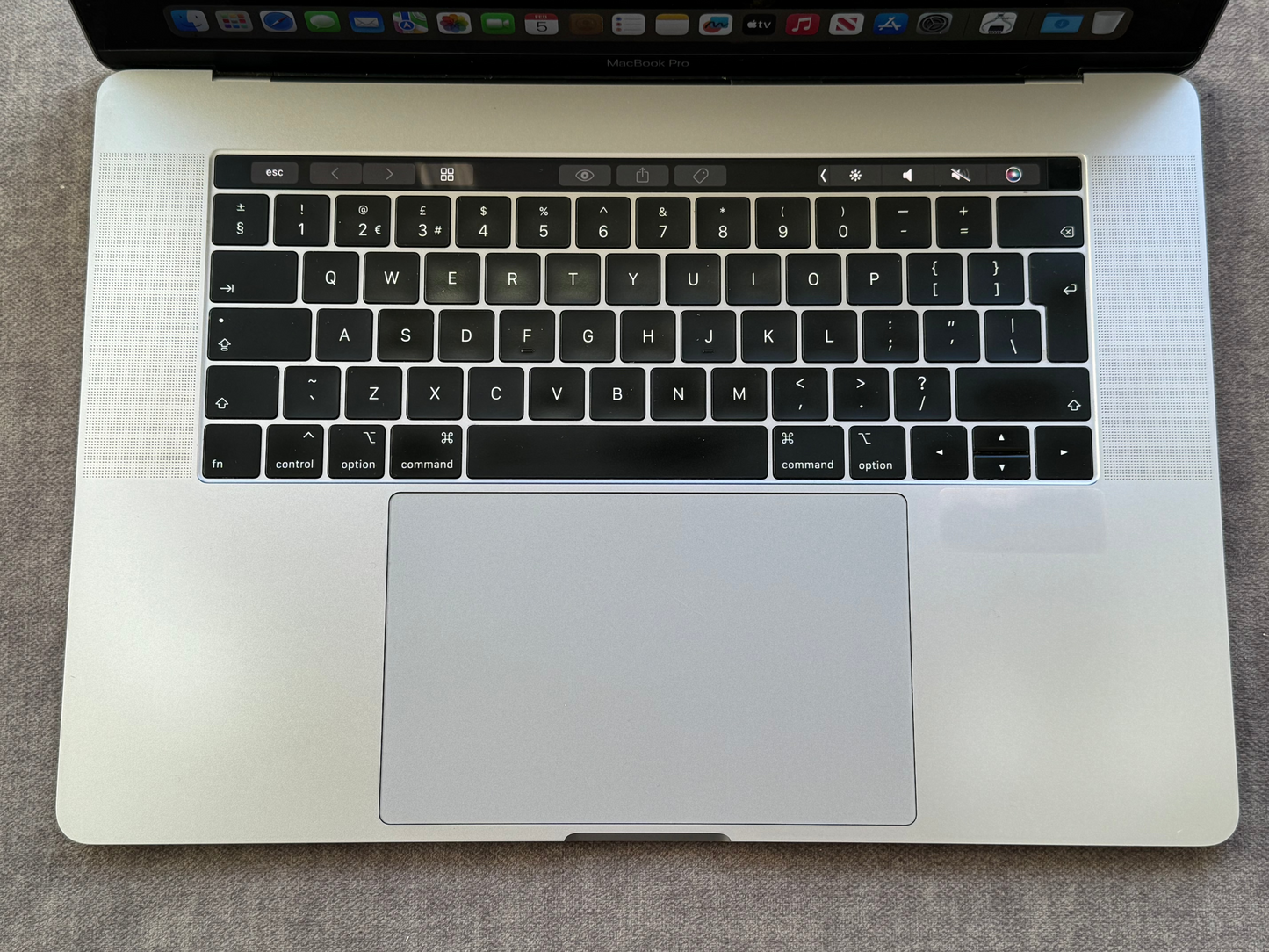 MacBook Pro 15-Inch 6-Core i9 2.9Ghz, 32gb 512GB (Touchbar, 2018) GRADE B