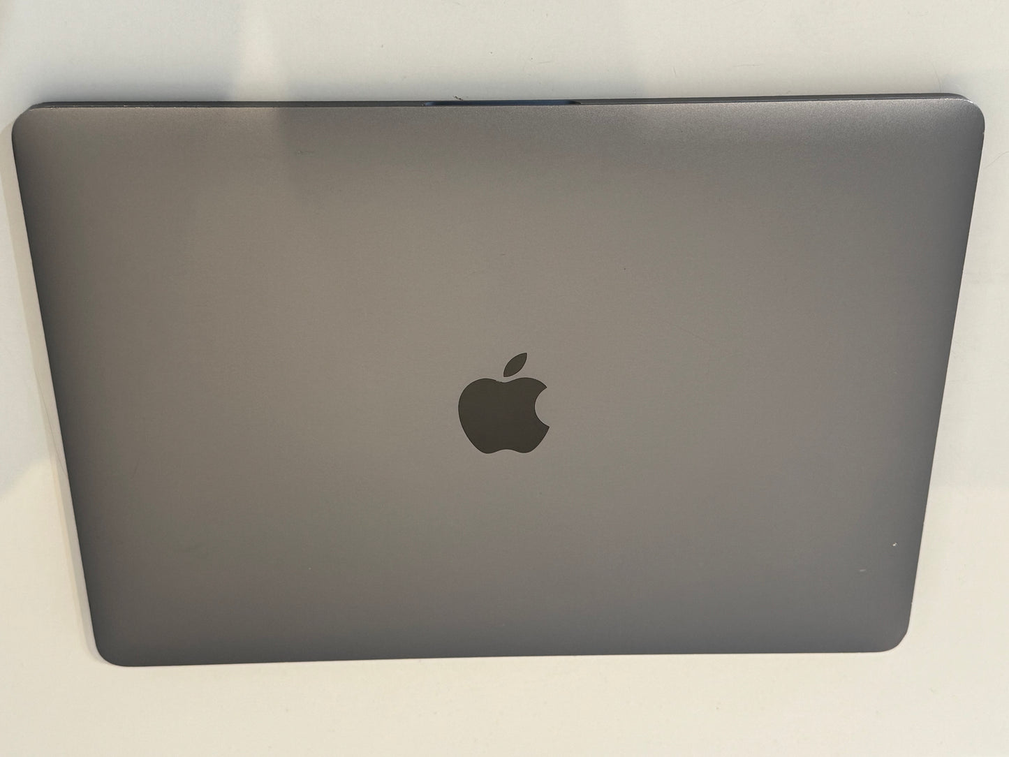 MacBook Pro 13-Inch M1 8-core, 16gb, 256gb - Space Grey - Grade B