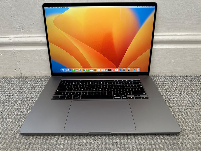 MacBook Pro 16-Inch 6-Core i7 2.6Ghz, 16gb 512gb (Touchbar, 2019) GRADE B