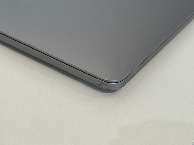 MacBook Pro 13-Inch Intel i7 2.3Ghz, 16gb 512GB (Touchbar, 2020)- Grade B