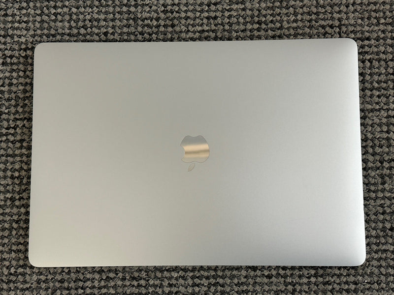 MacBook Pro 15-Inch Intel i7 2.6Ghz, 16gb 512gb (Touchbar, 2016) GRADE B